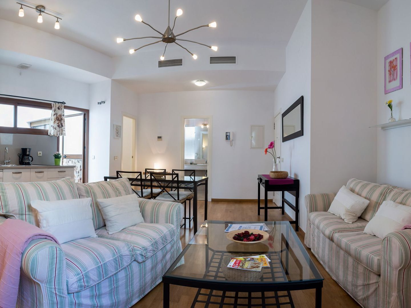 Descubrehome Postigo Inner Patio เซบีญา ภายนอก รูปภาพ